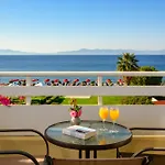 Appart hôtel Bayside Katsaras