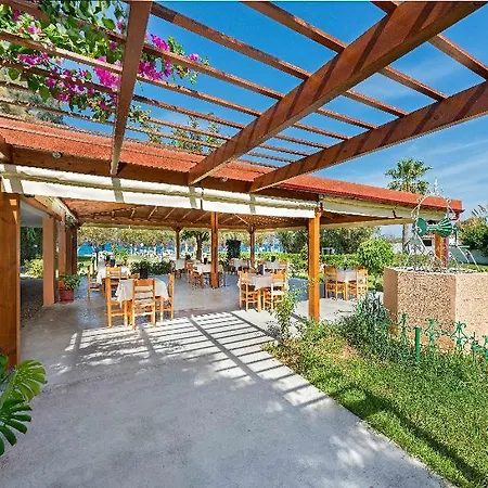 Hotel de apartamente Bayside Katsaras 4*