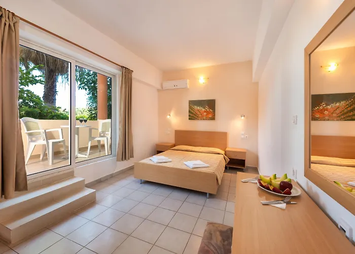 Bayside Katsaras Apart Otel 4*
