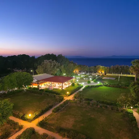 Aparthotel Bayside Katsaras Kremastí