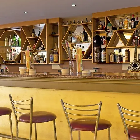 Bayside Katsaras Aparthotel 4*