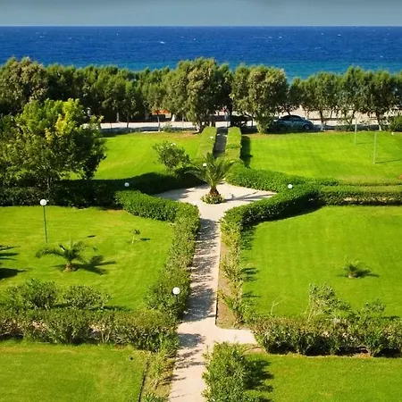 Bayside Katsaras Aparthotel Kremastí