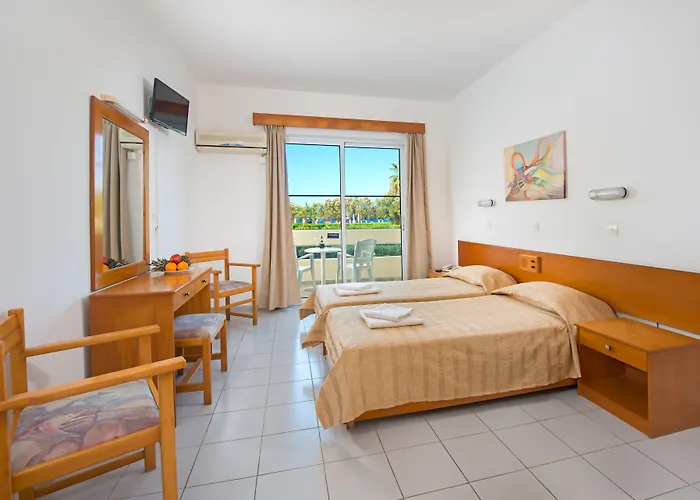 Апарт-отель Bayside Katsaras 4*